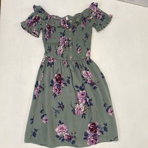 Xhilaration dress green floral